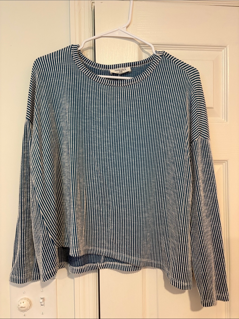 Zenana Outfitters Navy & White Striped Crew Neck Top